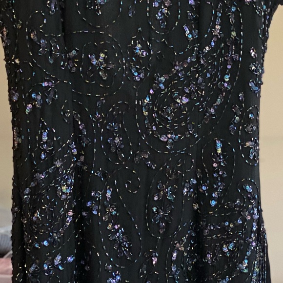 DRESS 👗 - Picture 13 of 14